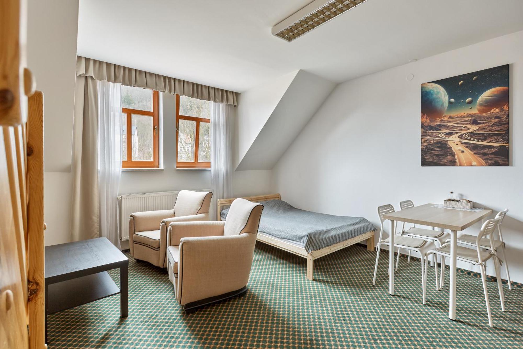 Excellent Apartments In Spa City Center 5 Min Walk From The Colonnade كارلوفي فاري المظهر الخارجي الصورة