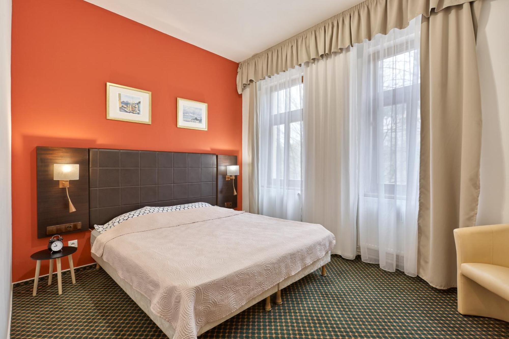 Excellent Apartments In Spa City Center 5 Min Walk From The Colonnade كارلوفي فاري المظهر الخارجي الصورة