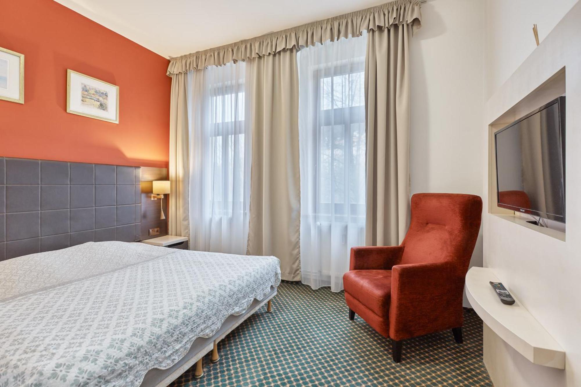 Excellent Apartments In Spa City Center 5 Min Walk From The Colonnade كارلوفي فاري المظهر الخارجي الصورة