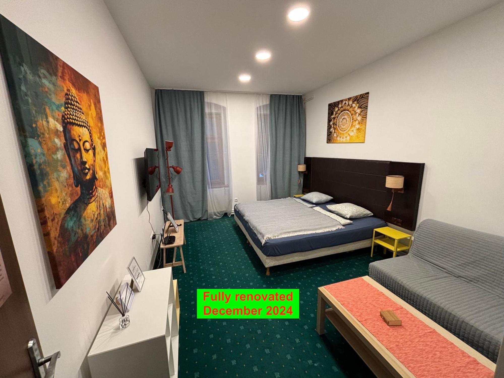 Excellent Apartments In Spa City Center 5 Min Walk From The Colonnade كارلوفي فاري المظهر الخارجي الصورة